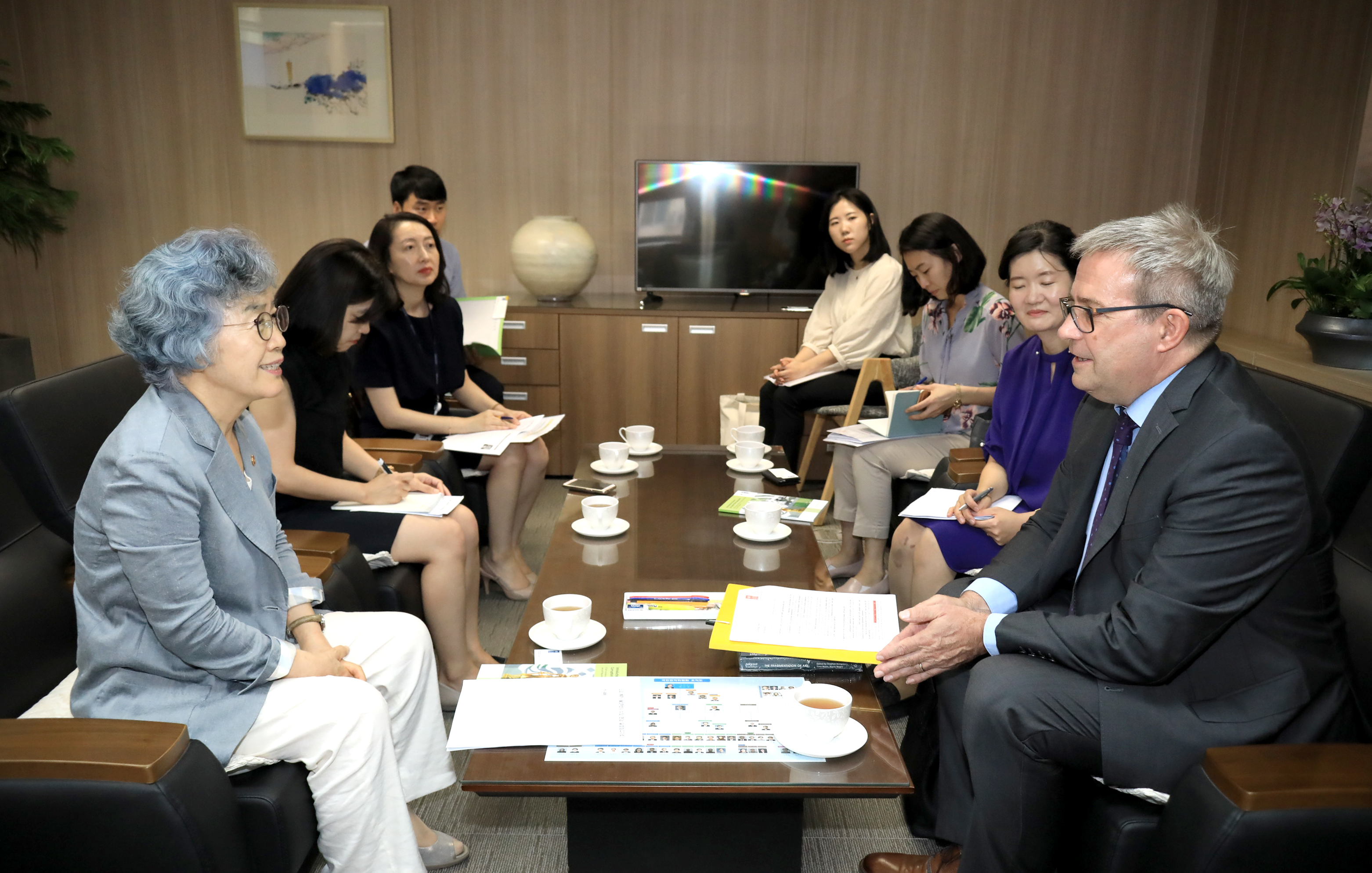 ACRC Chairperson had a meeting with the new director of UNDP Seoul Policy Center